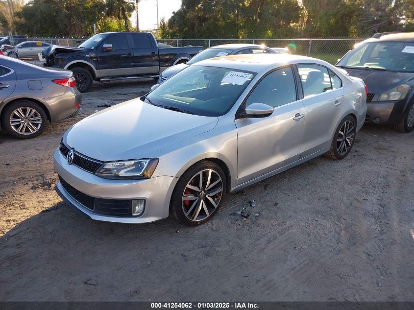 2014 VOLKSWAGEN JETTA GLI AUTOBAHN W/NAV - 3VW5T7AJ4EM397419