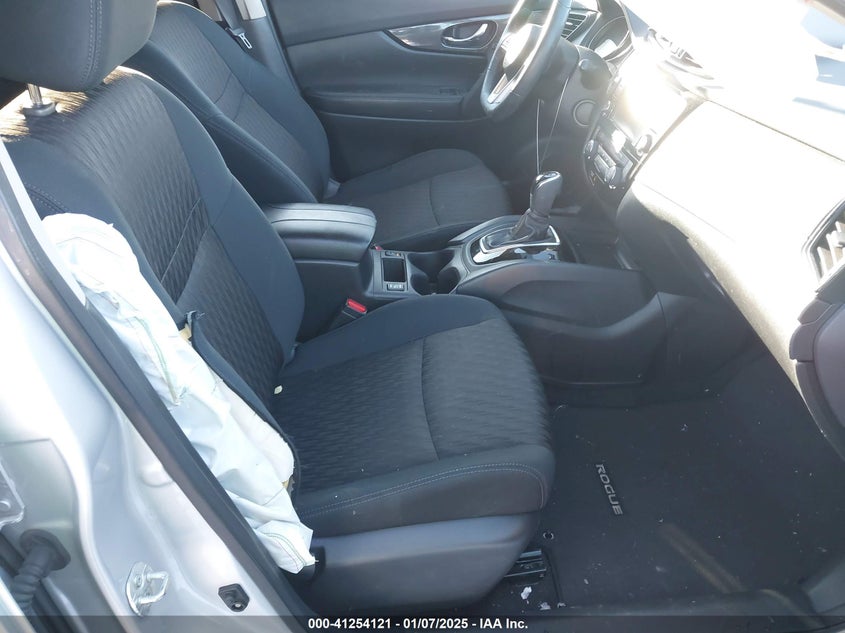 2018 NISSAN ROGUE SV - 5N1AT2MV0JC771941