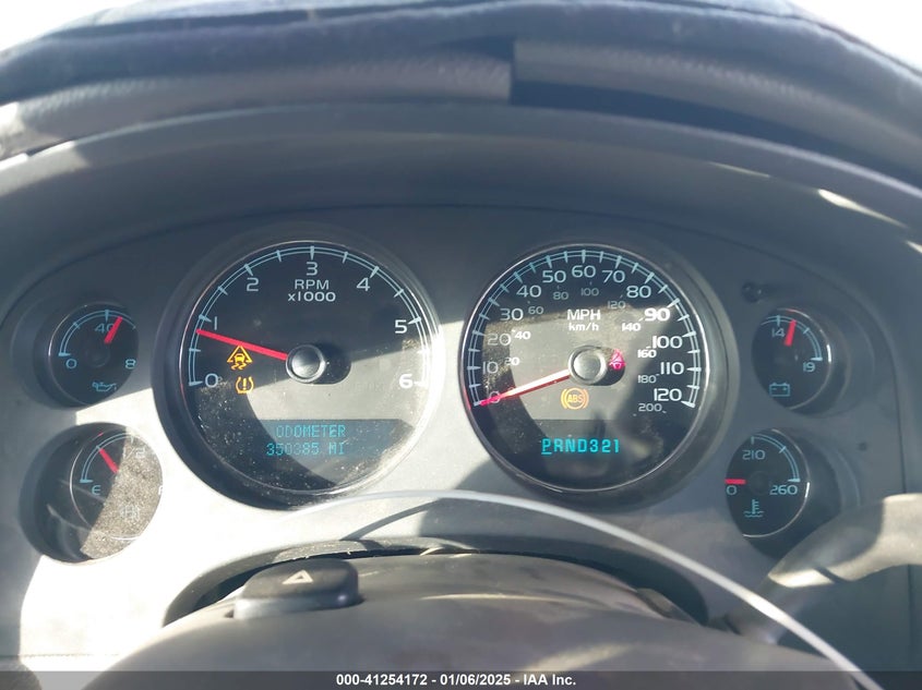 2008 CHEVROLET AVALANCHE 1500 VIN: 3GNEC12028G274590