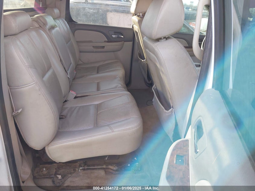 2008 CHEVROLET AVALANCHE 1500 VIN: 3GNEC12028G274590