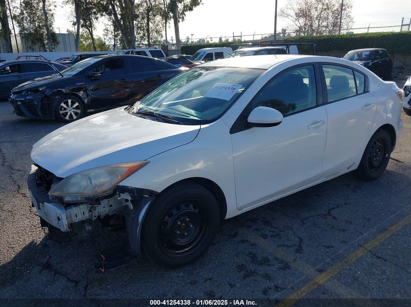2011 MAZDA MAZDA3 VIN: JM1BL1UF0B1411433