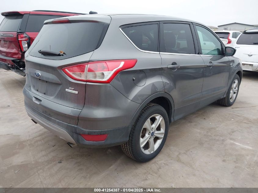 VIN 1FMCU0GX7EUA63922 2014 FORD ESCAPE no.4