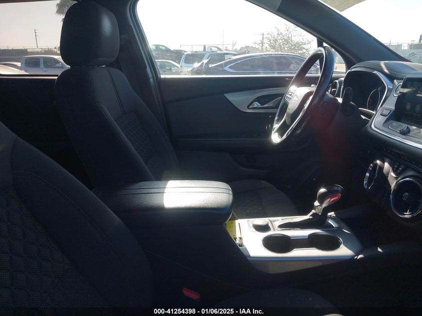 2019 CHEVROLET BLAZER VIN: 3GNKBCRS8KS687501