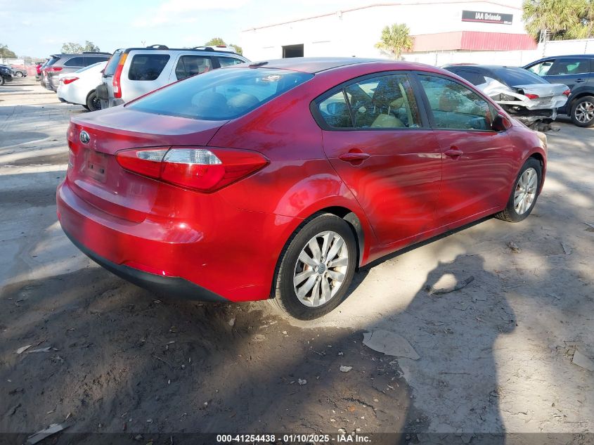 VIN KNAFX4A64F5415072 2015 KIA FORTE no.4