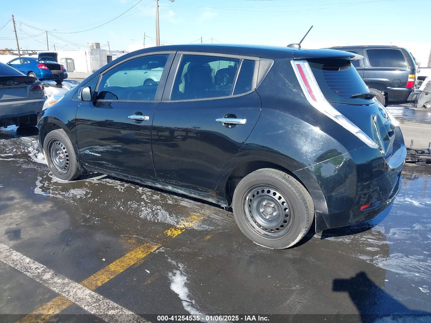 2015 NISSAN LEAF VIN: 1N4AZ0CP5FC303811