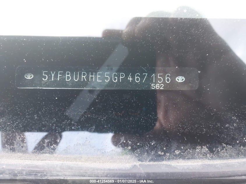 2016 TOYOTA COROLLA VIN: 5YFBURHE5GP467156