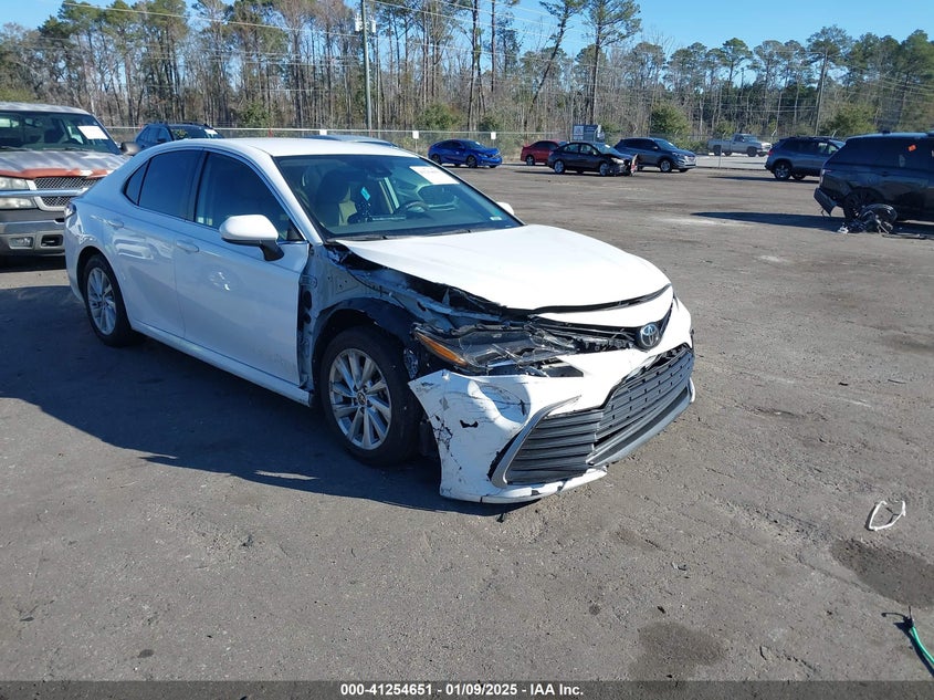 2021 TOYOTA CAMRY VIN: 4T1C11AK4MU590617