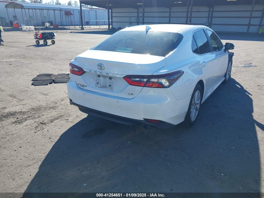 2021 TOYOTA CAMRY VIN: 4T1C11AK4MU590617
