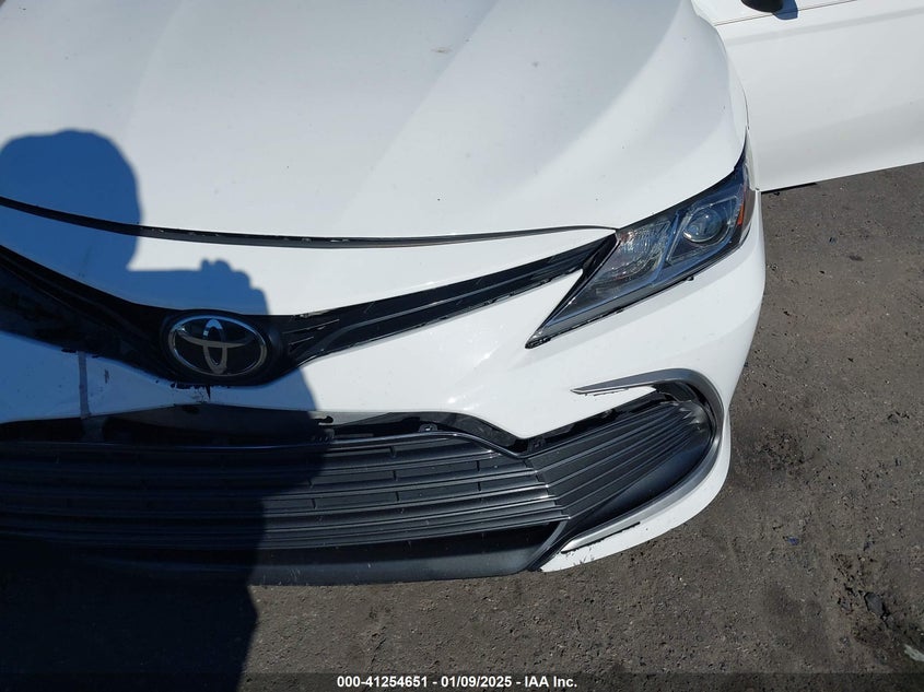 2021 TOYOTA CAMRY VIN: 4T1C11AK4MU590617