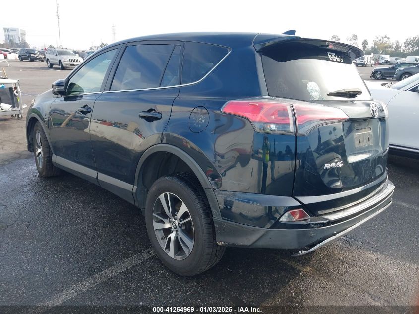 VIN JTMWFREV6JD124656 2018 Toyota RAV4, Xle no.3