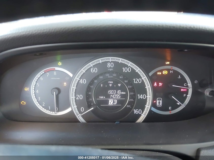 2013 HONDA ACCORD VIN: 1HGCR3F83DA038180