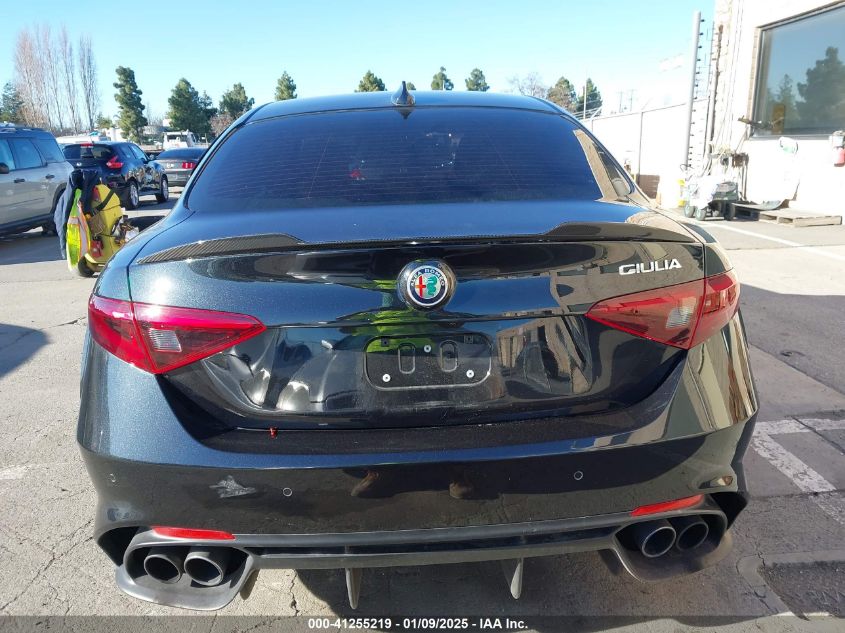 VIN ZARFAEAV0J7580721 2018 Alfa Romeo Giulia, Quadr... no.16