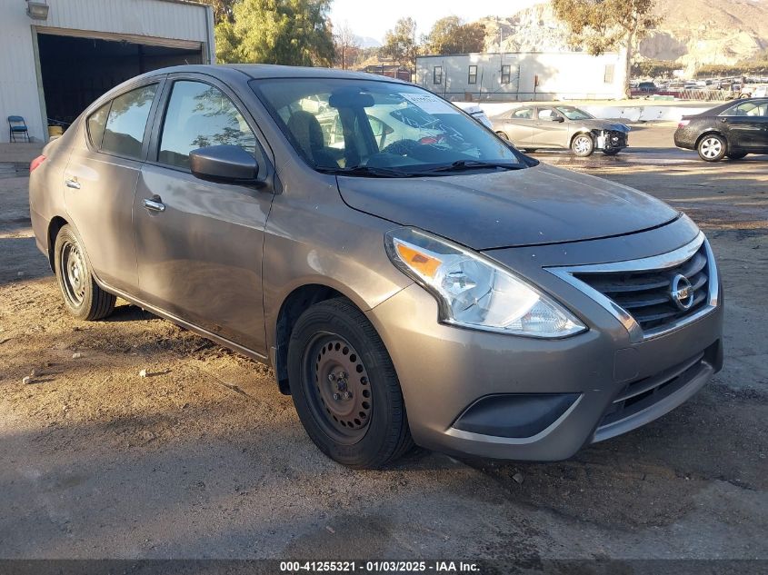 VIN 3N1CN7AP1FL879414 2015 NISSAN VERSA no.1