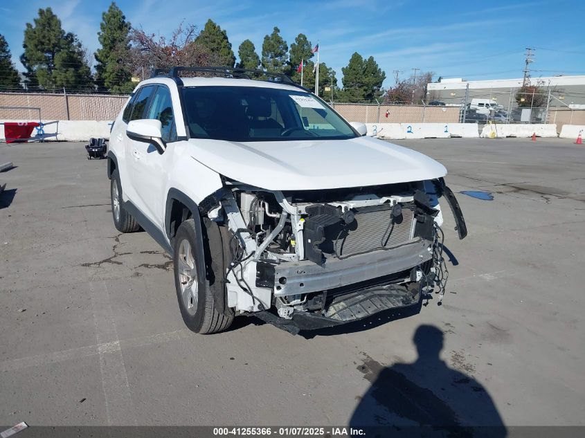 VIN 2T3P1RFV9MW142044 2021 TOYOTA RAV4 no.1