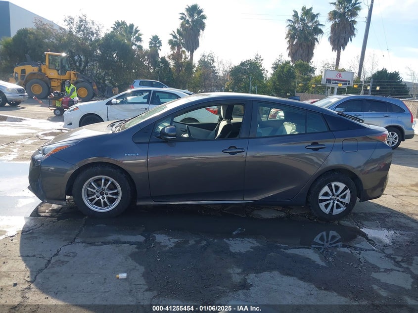 2016 TOYOTA PRIUS VIN: JTDKARFU8G3508441