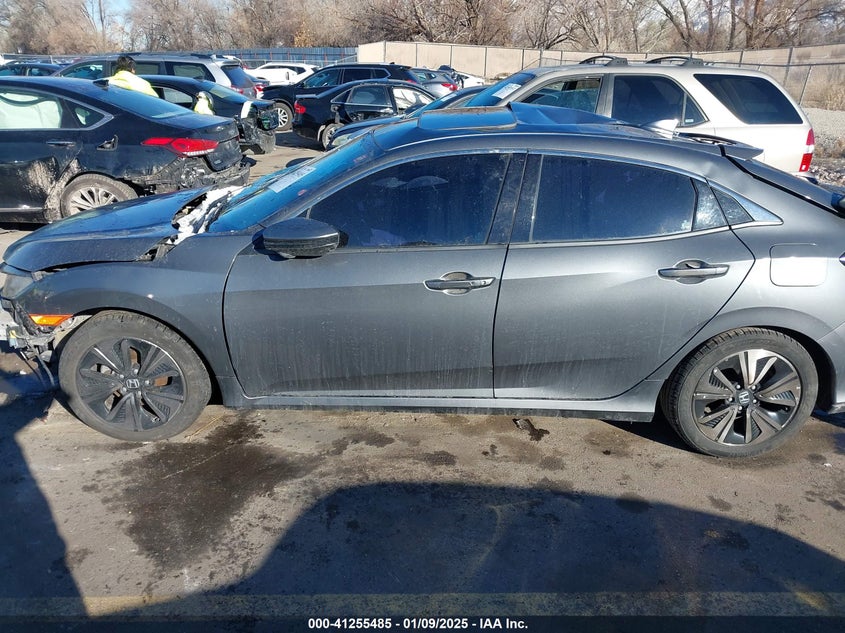 2017 HONDA CIVIC VIN: SHHFK7H7XHU229327
