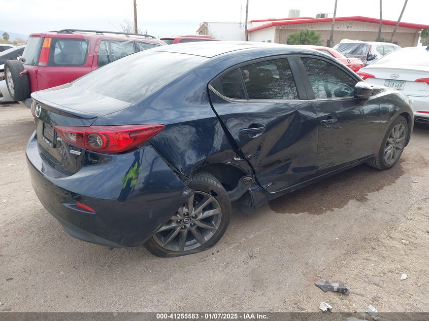 2018 MAZDA MAZDA3 TOURING - 3MZBN1V35JM167730