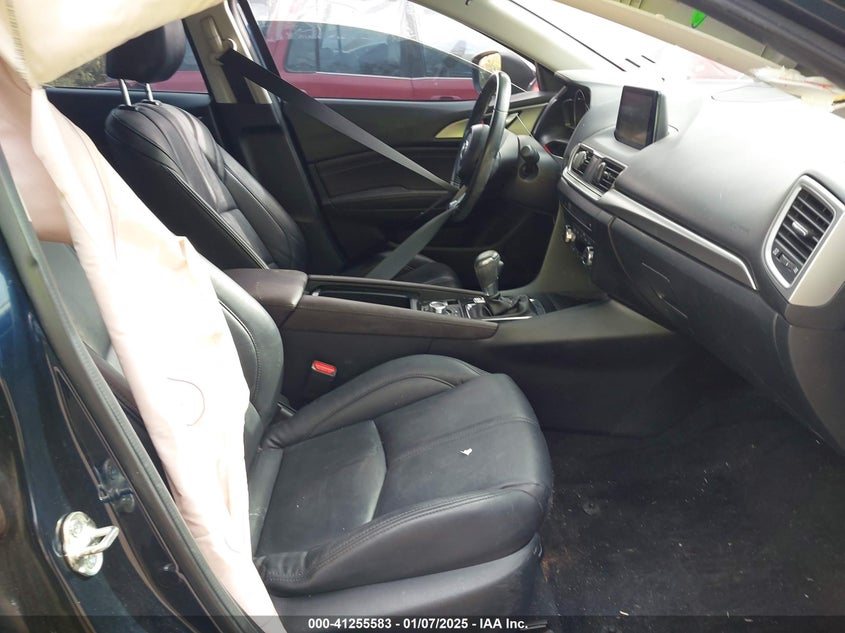 2018 MAZDA MAZDA3 TOURING - 3MZBN1V35JM167730