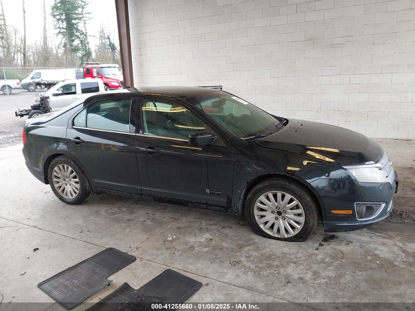 2011 FORD FUSION VIN: 3FADP0L34BR253611