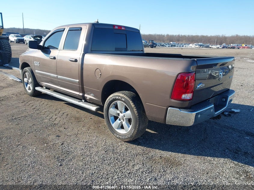 Vin: 1c6rr7gg7js137331, lot: 41746752, ram 1500 big horn quad cab 4x4 6'4 box 20183