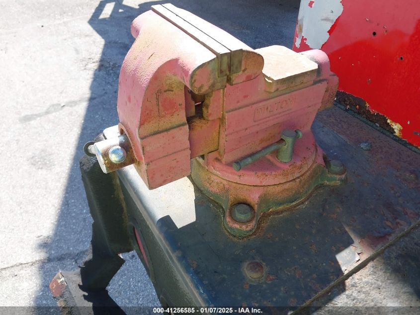 2017 Ram 3500 Chassis Tradesman/Slt VIN: 3C7WRSAJ8HG623637 Lot: 41256585