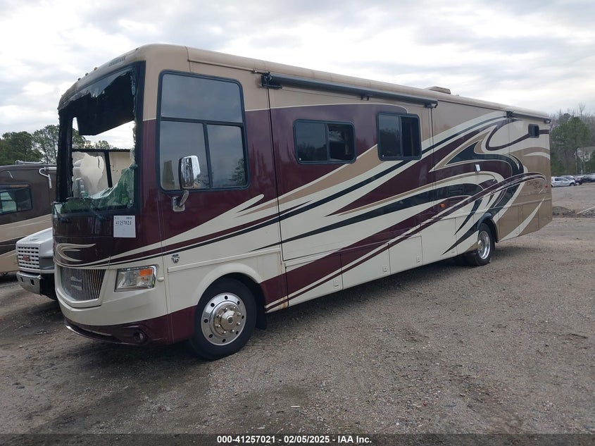 2013 FORD F53 N/A N/A
