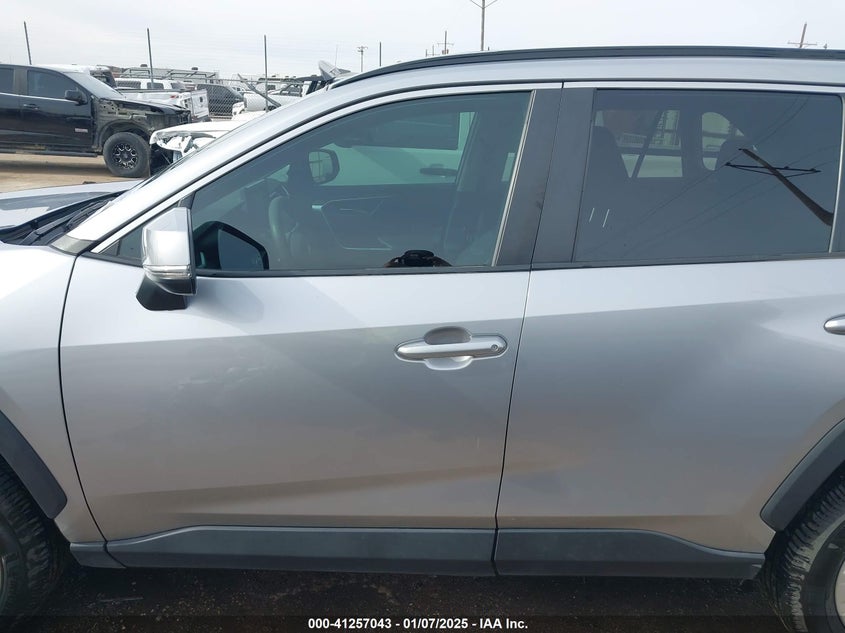 2021 TOYOTA RAV4 XLE - 2T3W1RFV0MC142110