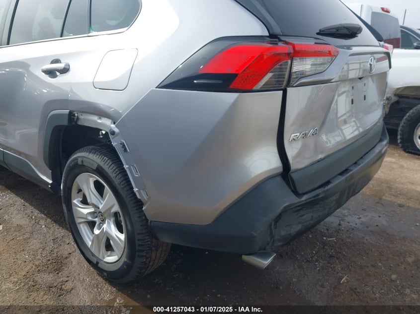 2021 TOYOTA RAV4 XLE - 2T3W1RFV0MC142110
