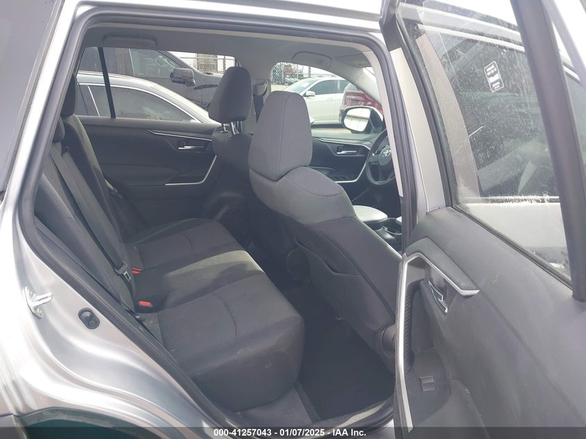 2021 TOYOTA RAV4 XLE - 2T3W1RFV0MC142110