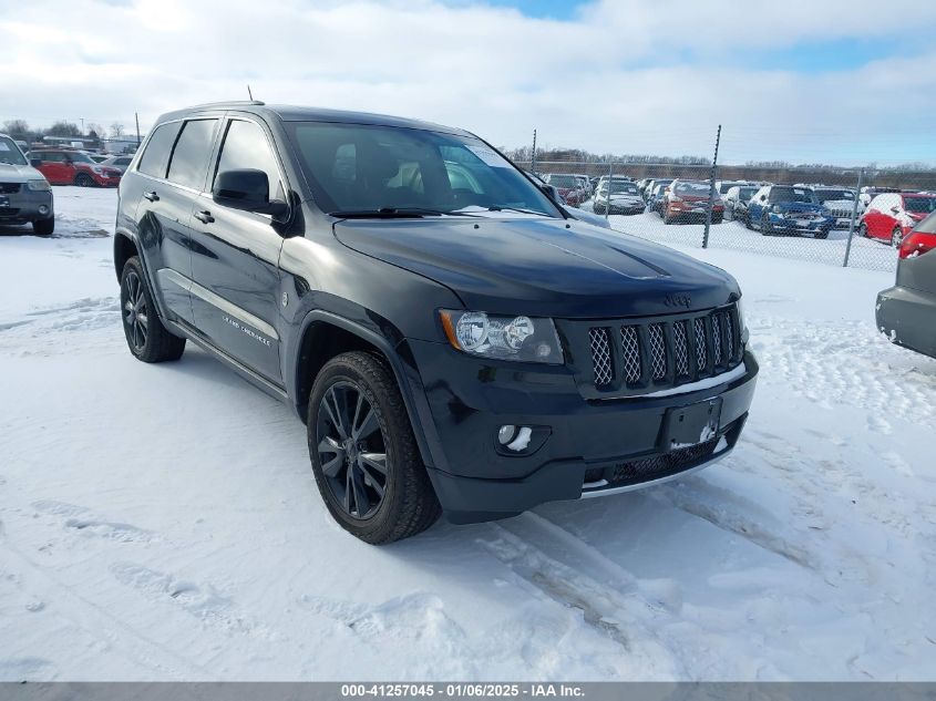 VIN 1C4RJFAT3DC587833 2013 Jeep Grand Cherokee, Lar... no.1