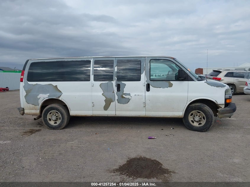 2008 CHEVROLET EXPRESS VIN: 1GAHG39K881142695