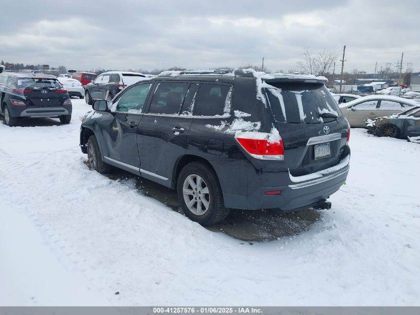 VIN 5TDBK3EHXDS227640 2013 Toyota Highlander, Se V6 no.3