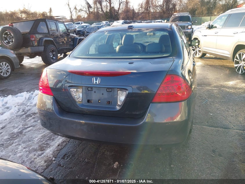 2007 HONDA ACCORD VIN: 1HGCM56857A162031