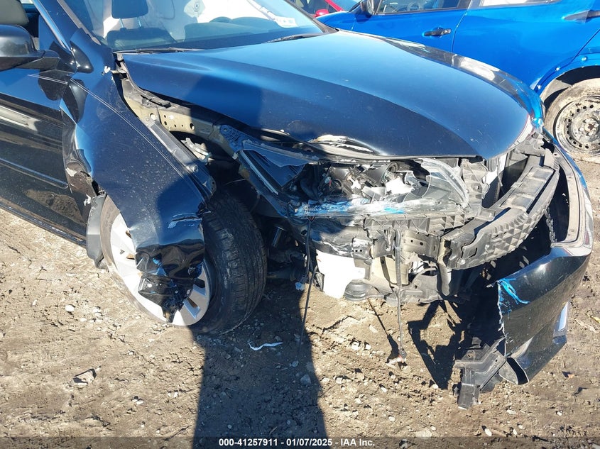 2014 HONDA ACCORD VIN: 1HGCR3F87EA038815