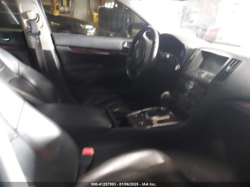 2011 INFINITI G37X VIN: JN1CV6AR5BM412461