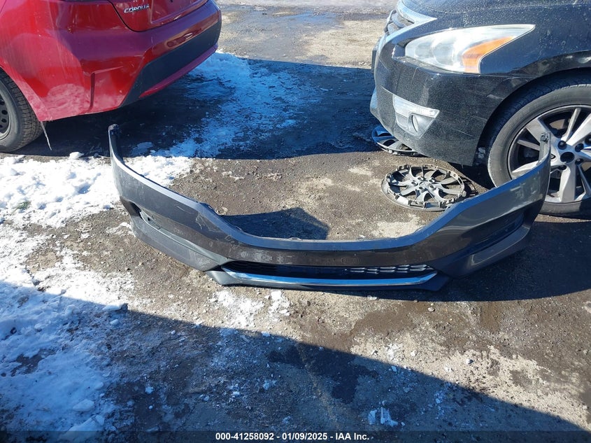 2016 HONDA ACCORD SEDAN VIN: 1HGCR3F9XGA018943