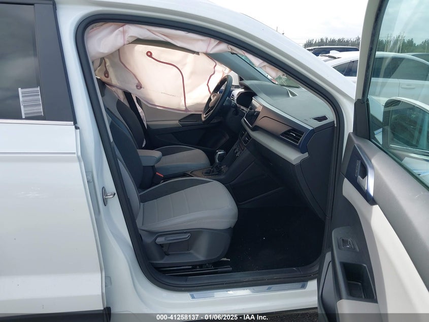 2022 VOLKSWAGEN TAOS VIN: 3VVTX7B26NM086209