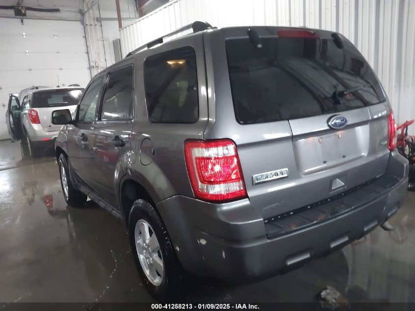 Vin: 1fmcu0dg4akc35320, lot: 41748564, ford escape xlt 20103