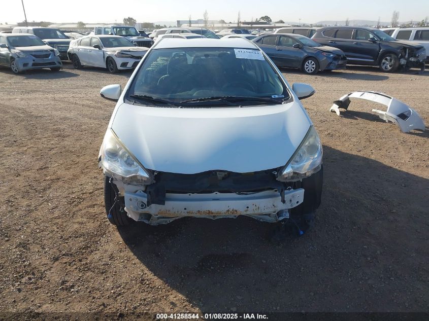 VIN JTDKDTB3XE1086005 2014 Toyota Prius, C Three no.13