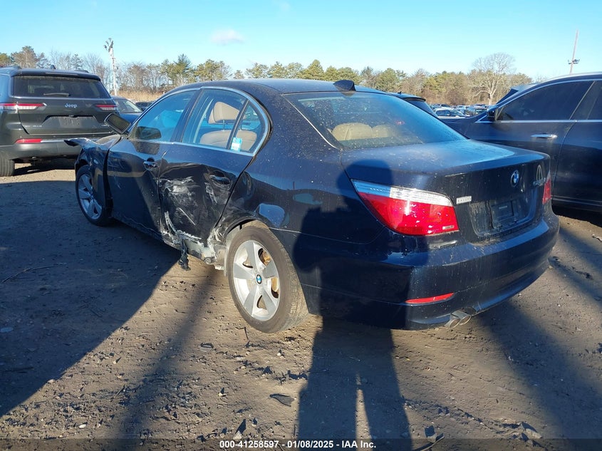 2008 BMW 528XI VIN: WBANV13598CZ50532