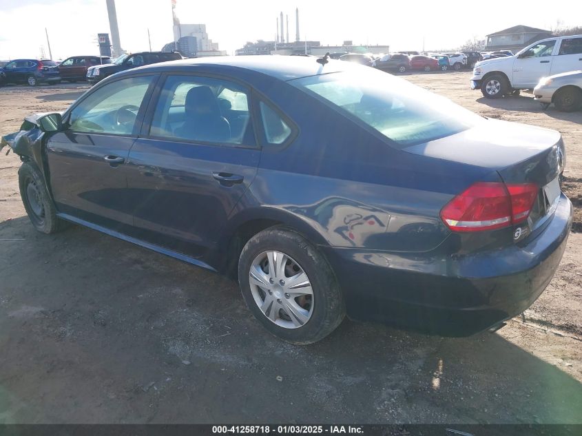 VIN 1VWAT7A35EC114799 2014 VOLKSWAGEN PASSAT no.3