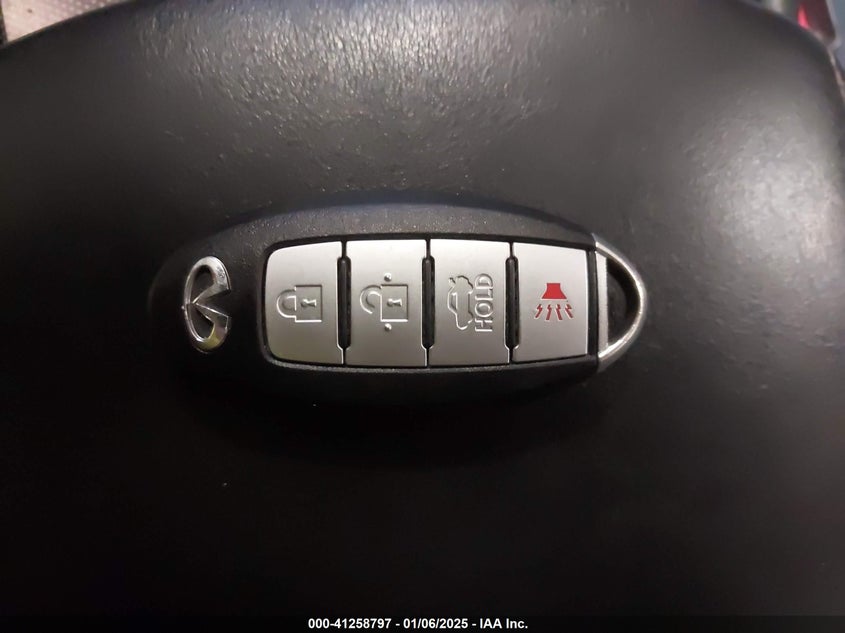2015 INFINITI Q50 VIN: JN1BV7AR2FM414613