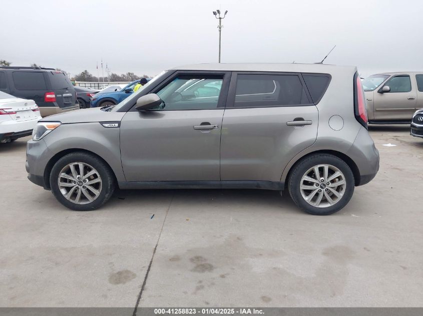 VIN KNDJP3A58J7601726 2018 KIA SOUL no.14