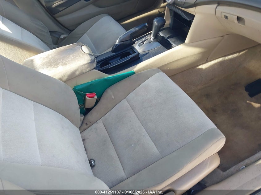 2008 HONDA ACCORD VIN: 1HGCP26328A069771