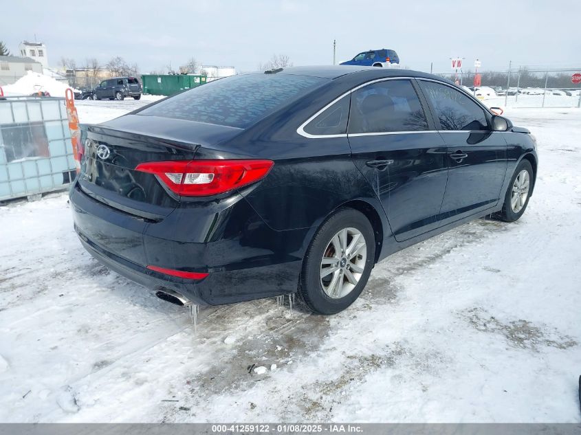 VIN 5NPE24AF6FH099803 2015 Hyundai Sonata, SE no.4