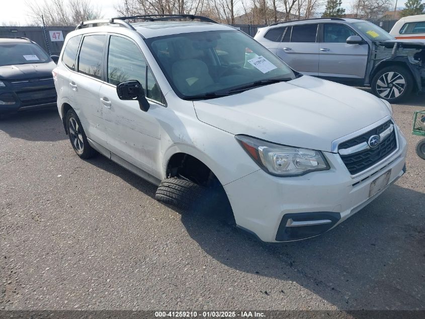 VIN JF2SJAEC9HH477605 2017 SUBARU FORESTER no.1