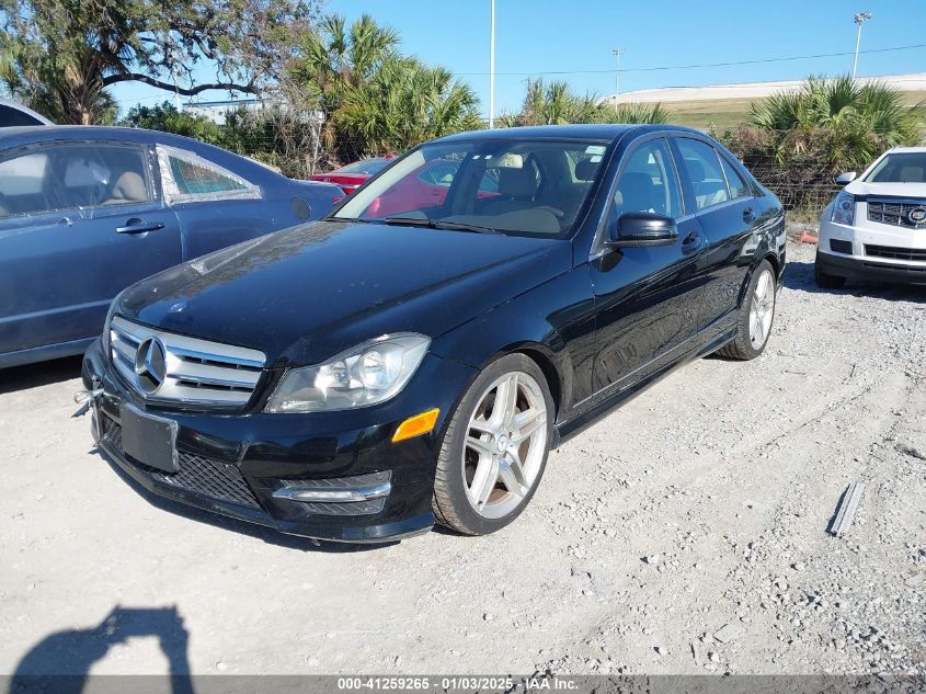 VIN WDDGF8AB0DR249885 2013 Mercedes-Benz C 300, Lux... no.2