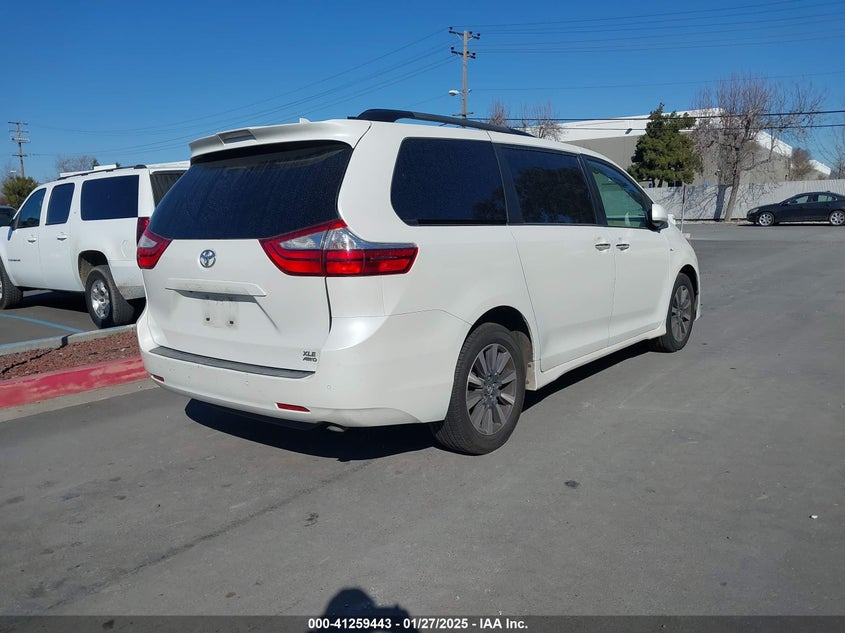 Vin: 5tddz3dc3ks220990, lot: 41749794, toyota sienna xle 7 passenger 20194