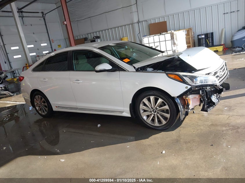 2015 HYUNDAI SONATA VIN: 5NPE34AF1FH045760