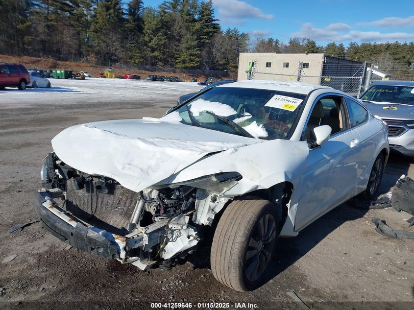 2012 HONDA ACCORD CPE VIN: 1HGCS1B80CA016957